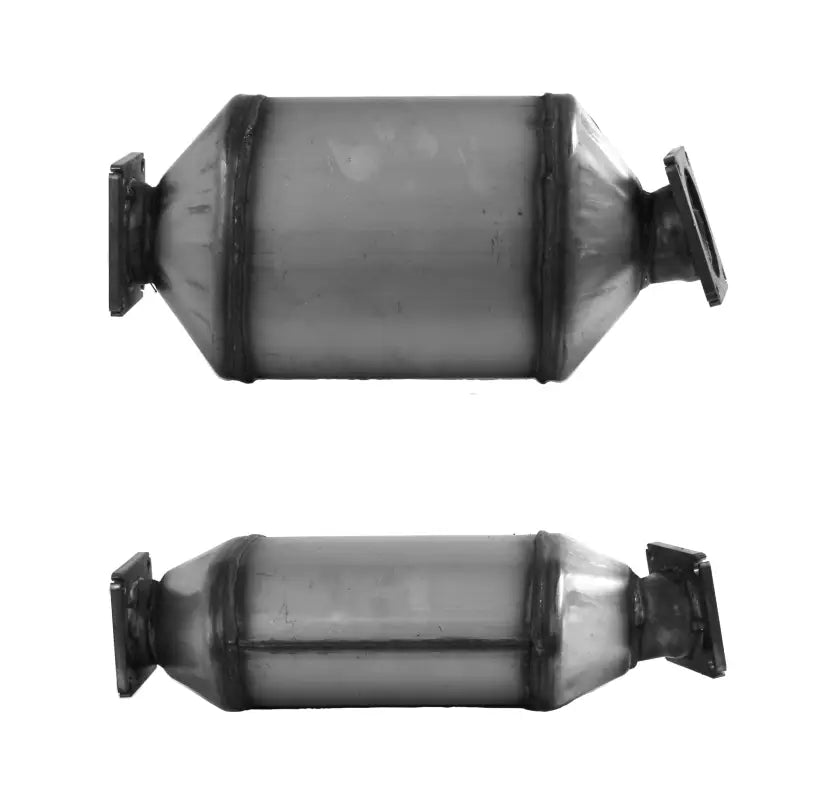 Zwei metallische Katalysatoren im BMW X3 E83 M57D30 Dieselrußpartikelfilter Bosal 097-310